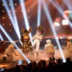 Candinho é desmascarado no The Masked Singer Brasil; veja quem é