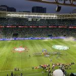Titular do Palmeiras deixa final contra o Corinthians no primeiro tempo