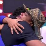 BBB 25: Aline cai no choro após concluir o Castigo do Monstro