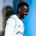 As reações de Bolasie, do Cruzeiro, à vitória do Brasil sobre a Colômbia