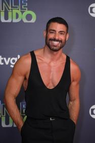 Elenco de 'Vale Tudo' se reúne em festa de lançamento do remake