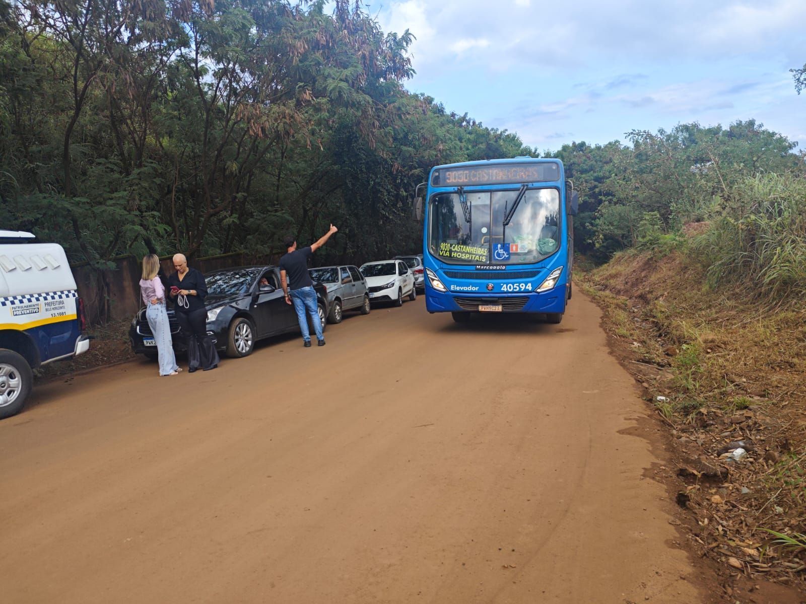 Obra para asfaltar 1,5km de estrada de terra será realizada entre BH e Sabará