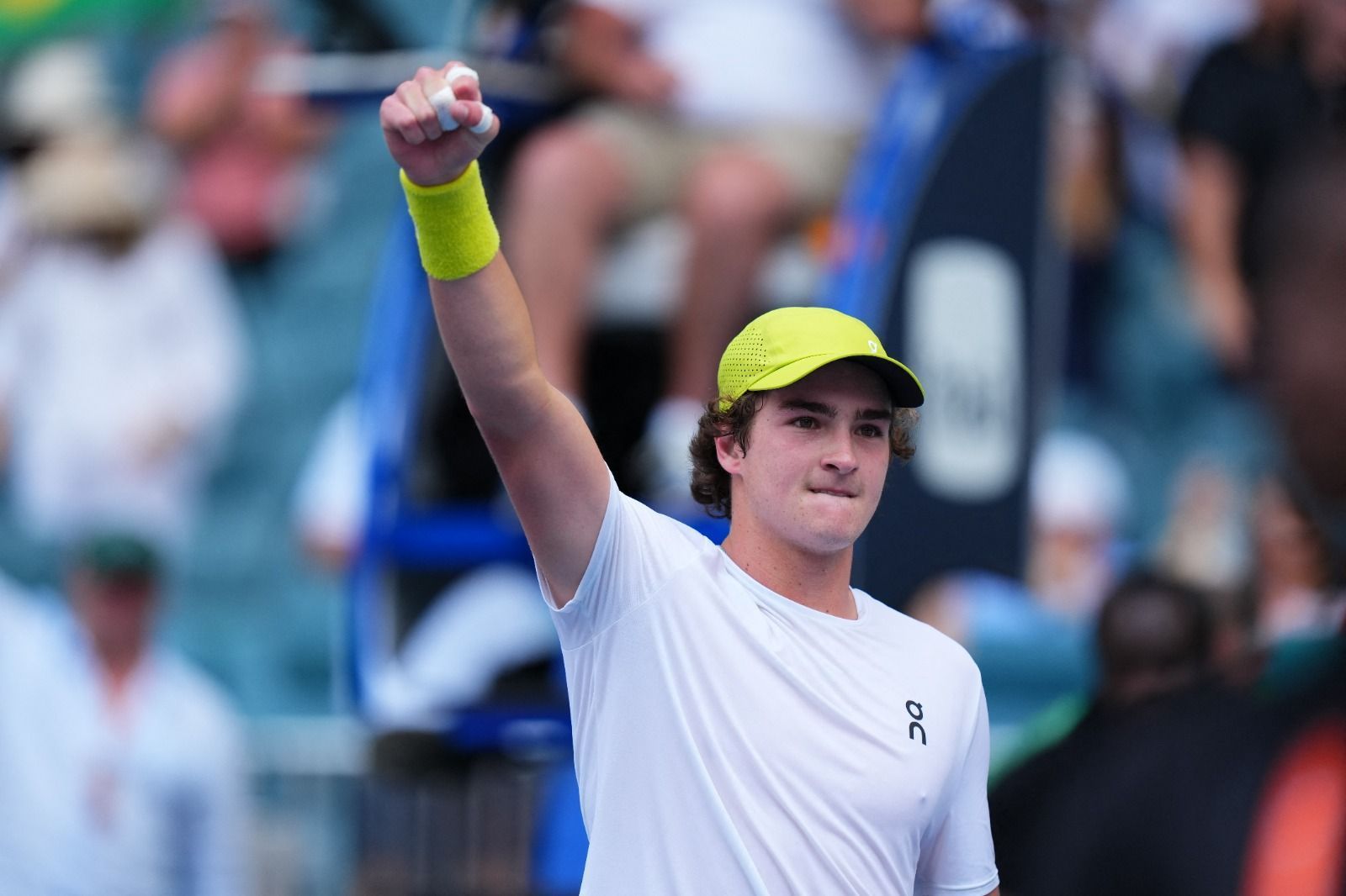 João Fonseca é comparado a Sinner e Alcaraz após vitória no Masters 1000 de Miami