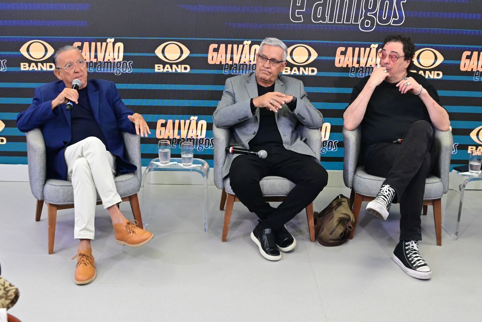 Galvão Bueno é apresentado oficialmente pela Band e destaca retorno à emissora