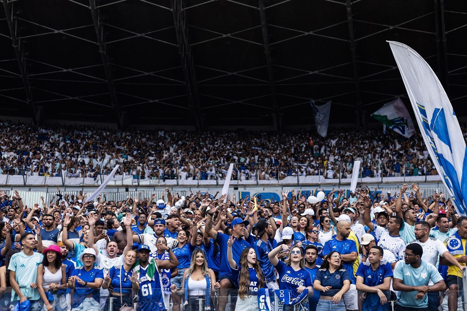 Vai lotar? Cruzeiro atualiza ingressos vendidos para estreia no Brasileirão