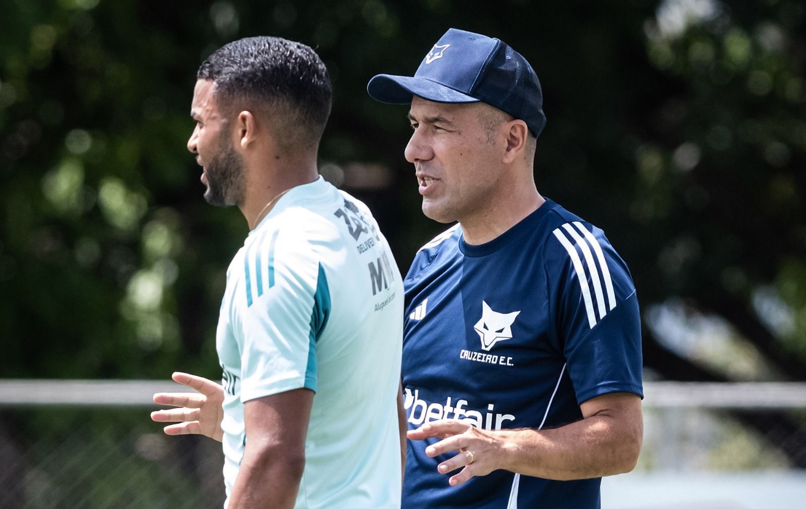 Jornalista da Globo aponta briga do Cruzeiro no Brasileirão e faz previsão
