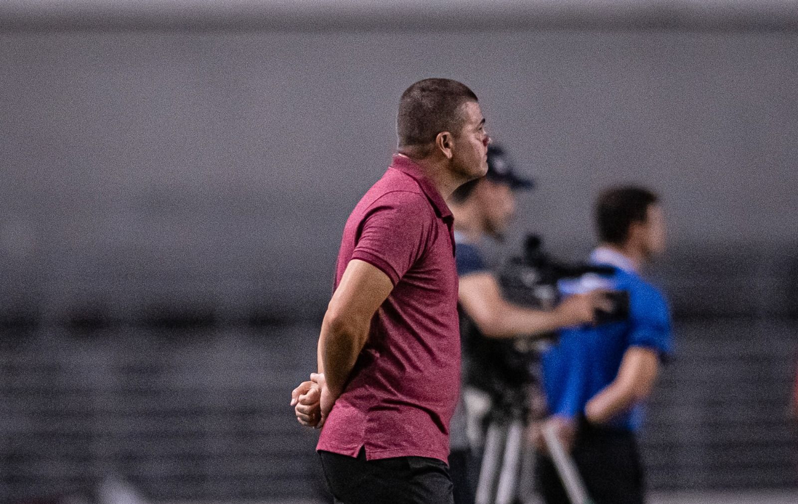 Clube da Série B rompe com campeão brasileiro e contrata ex-técnico do Botafogo