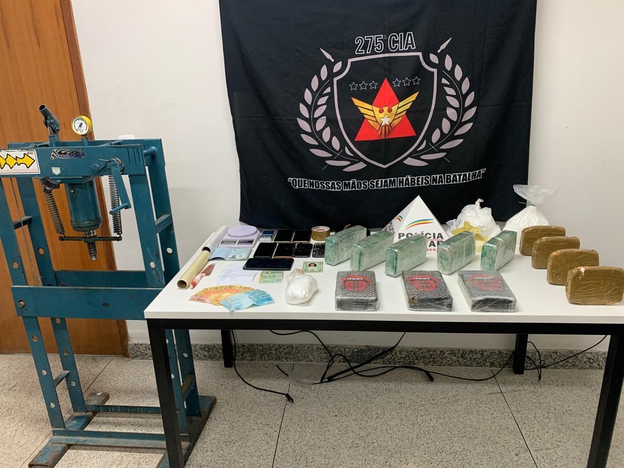 Mais um laboratório de refino de droga é desmontado em Fabriciano