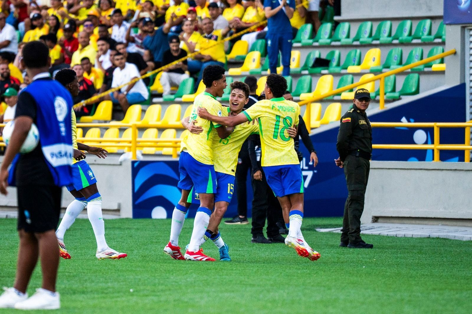 Seleção Sub-17 garante classificação para a Copa do Mundo e para a semi do Sul-Americano