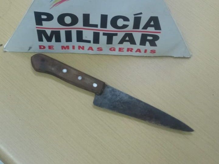 Mulher mata namorada de ex a facadas após ver foto nas redes sociais em João Monlevade (MG)
