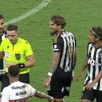 Lyanco é expulso contra o São Paulo e vira desfalque para o Atlético
