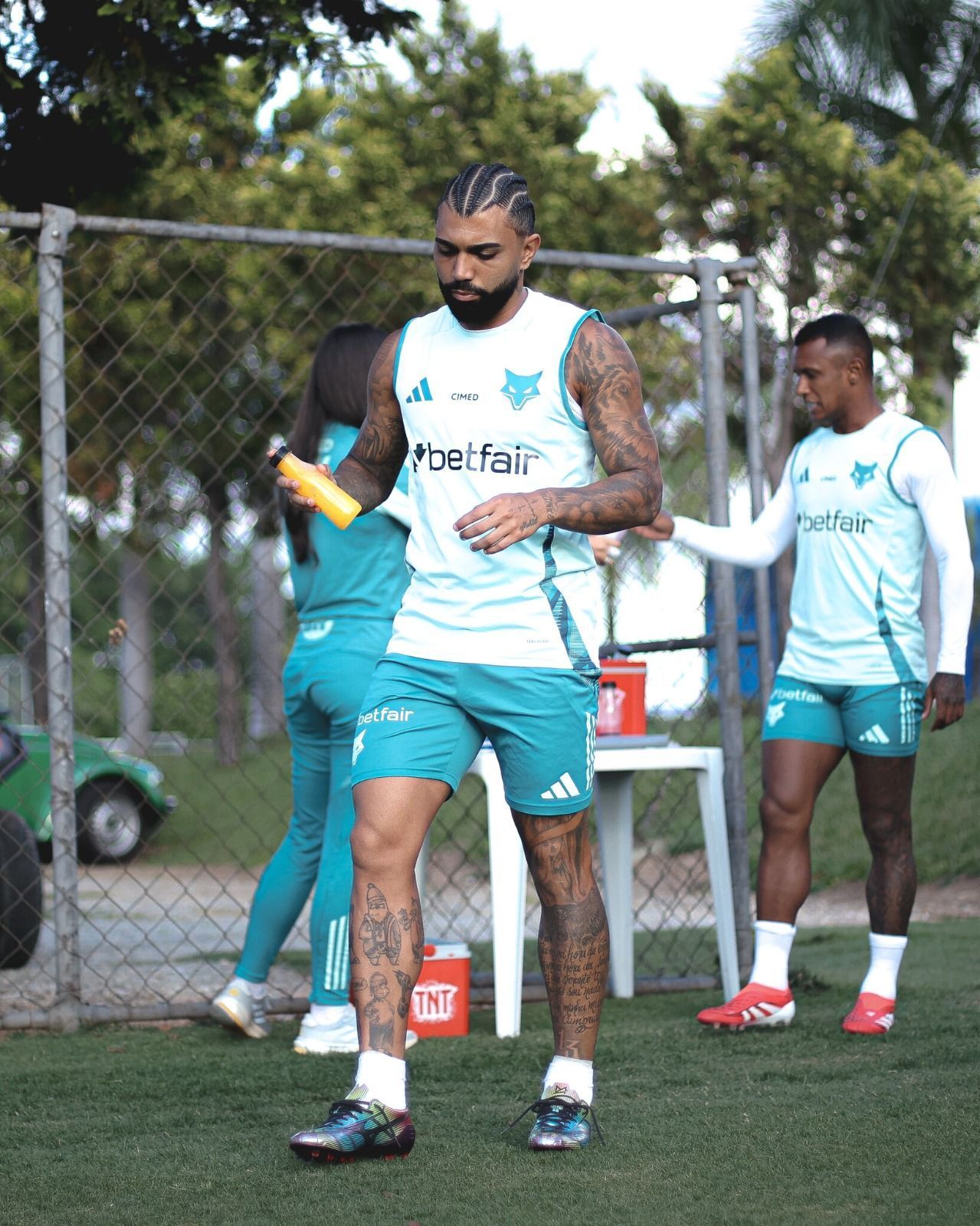 Presidente do Santos explica por que Gabigol escolheu o Cruzeiro