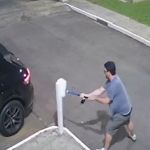 Vídeo: Advogado tem 'dia de fúria' e destrói condomínio no DF