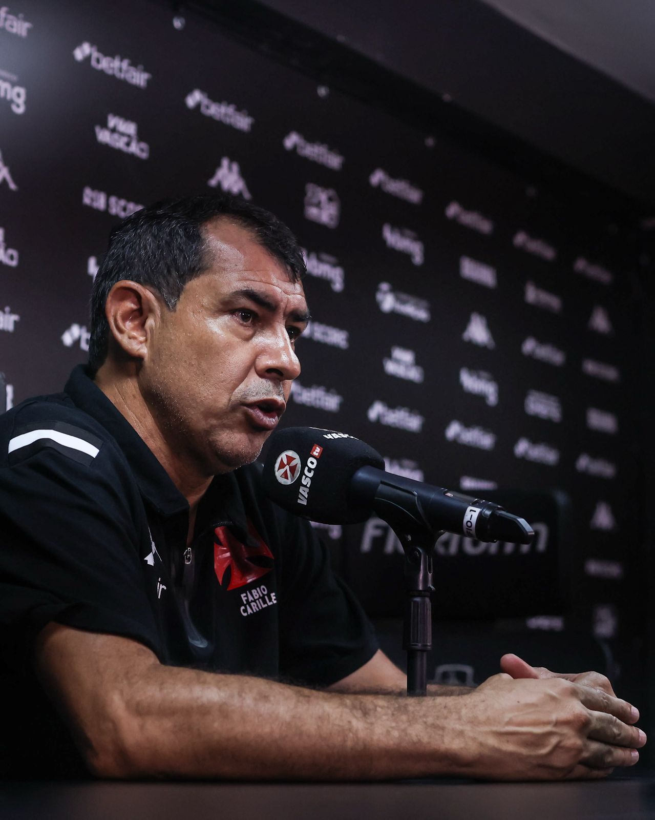 Fábio Carille dispara contra postura do Vasco em derrota contra o Ceará