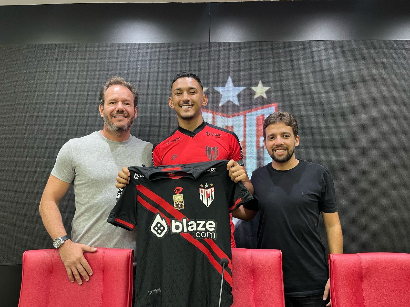 Corinthians empresta promessa da base ao Atlético-GO; veja detalhes