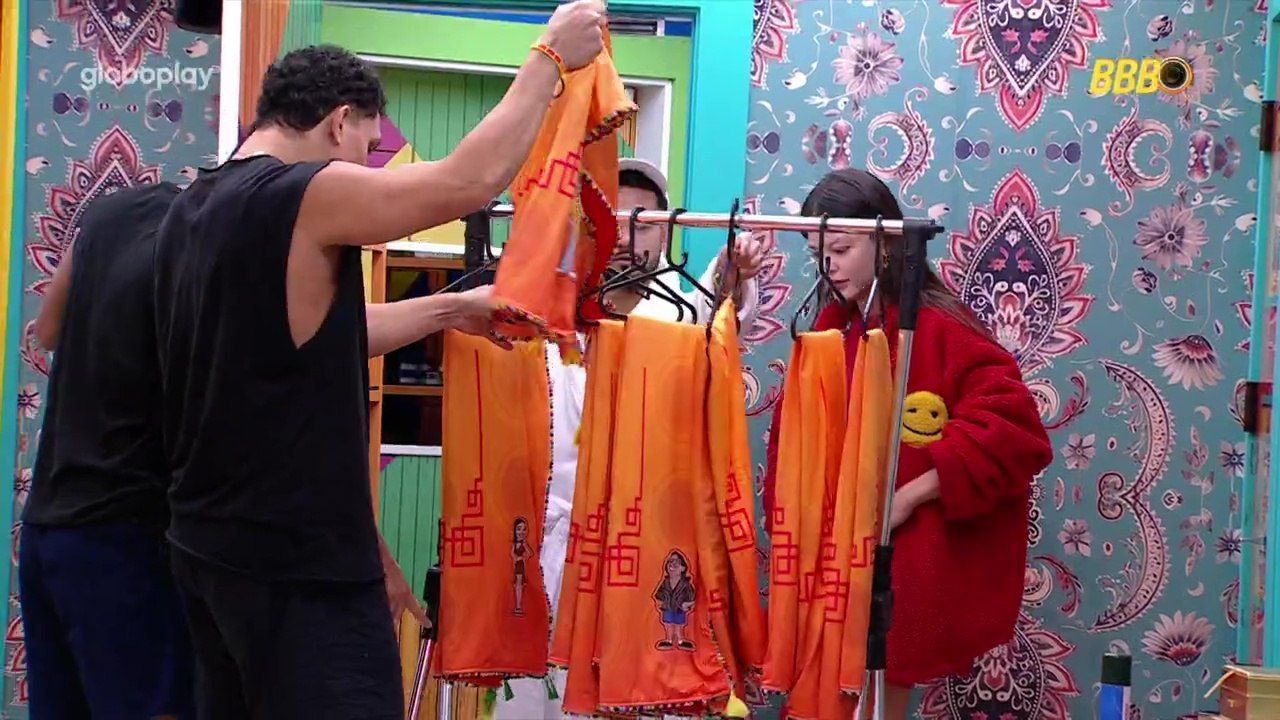 BBB 25: brothers debocham do figurino da festa na piscina deste sábado