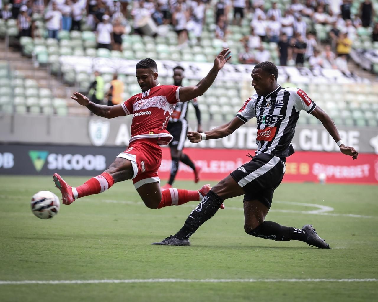 Athletic sofre nova virada, perde para o CRB e segue sem vencer na Série B