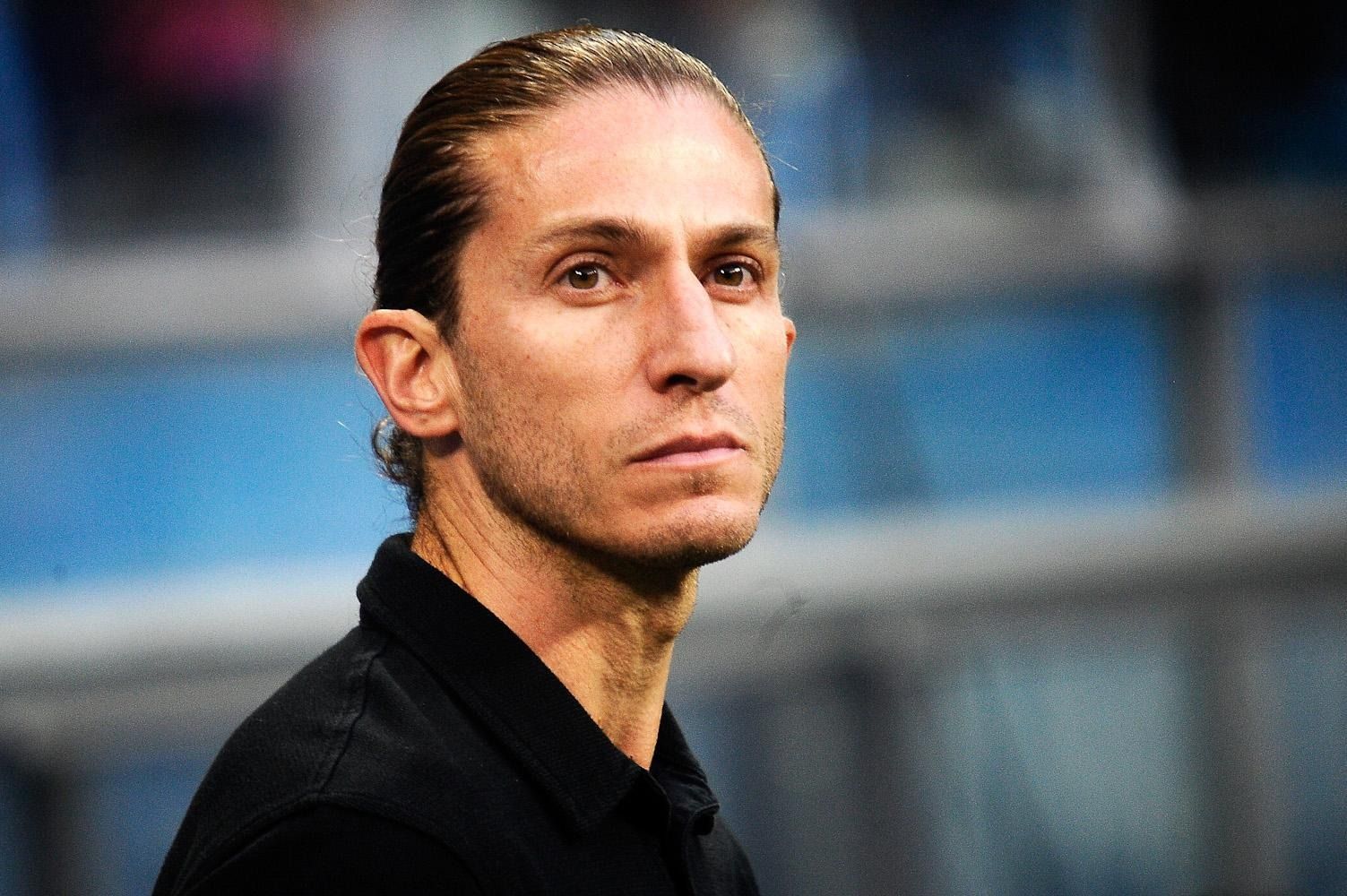 Escalação do Flamengo: Filipe Luís muda time e enfrentará Cruzeiro com força máxima