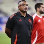 Roger Machado bate própria marca de invencibilidade no comando do Inter