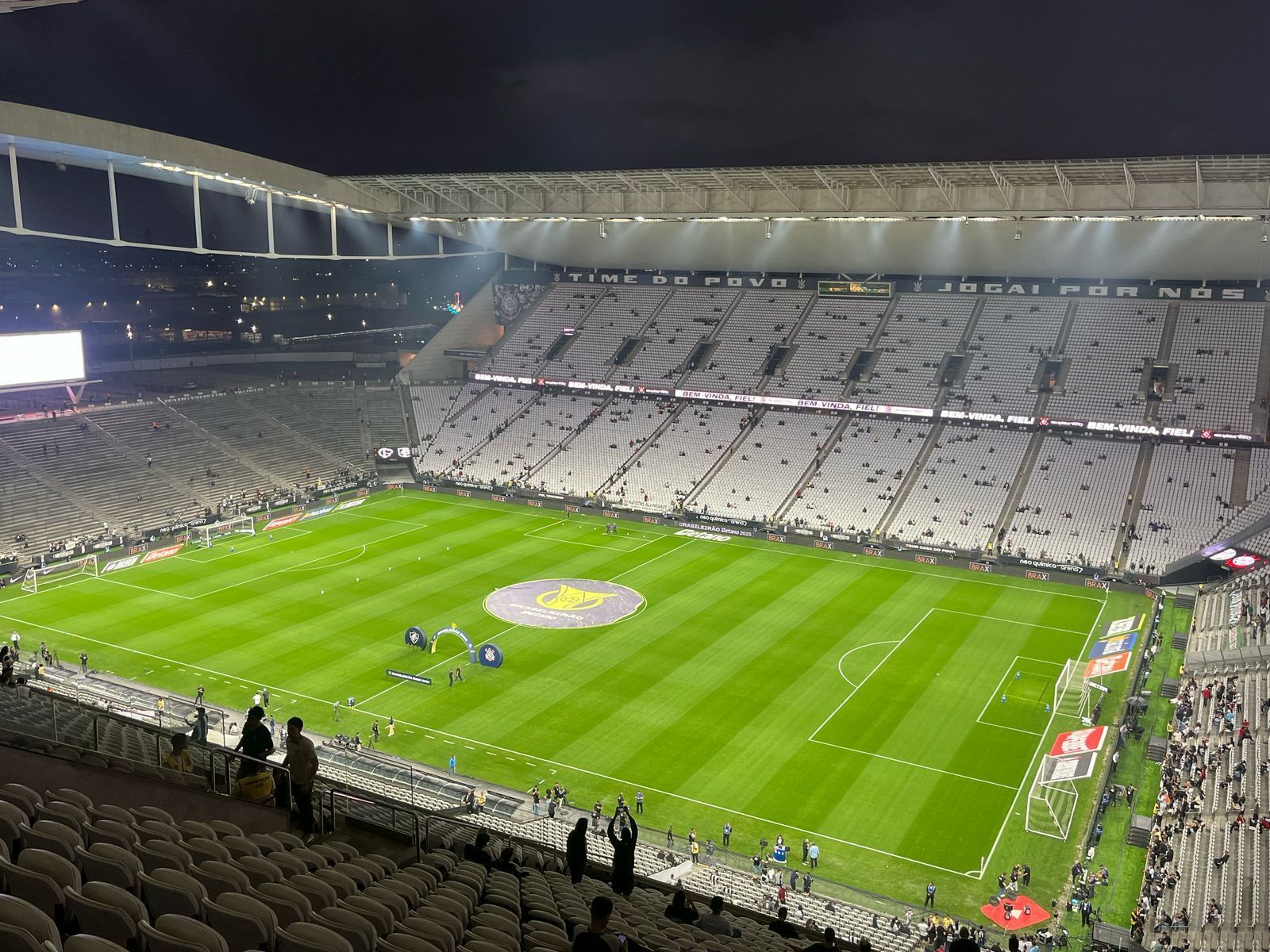 Corinthians x Fluminense: veja escalações para jogo do Brasileirão na Arena