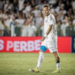 Santos: Neymar se lesiona mais uma vez e chora em jogo contra o Atlético