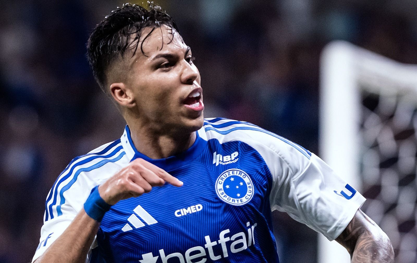 Kaio Jorge revela emoção em Cruzeiro x Bahia e cita o pai como motivação extra