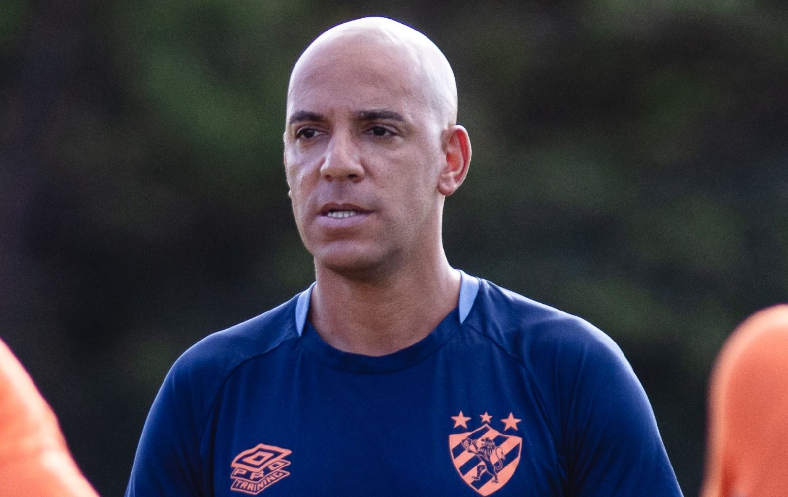 Apresentador da Globo detona trabalho de Pepa no Sport: 'Devastador'