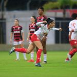 Atacante brilha, e RB Bragantino vence o Flamengo no Brasileirão Feminino