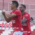 Rival do Cruzeiro na Copa do Brasil, Vila Nova vence Botafogo-SP pela Série B