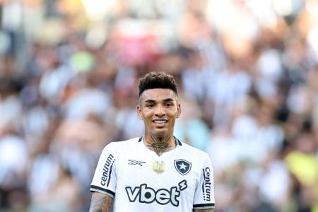 Igor Jesus durante derrota do Botafogo para o Atlético