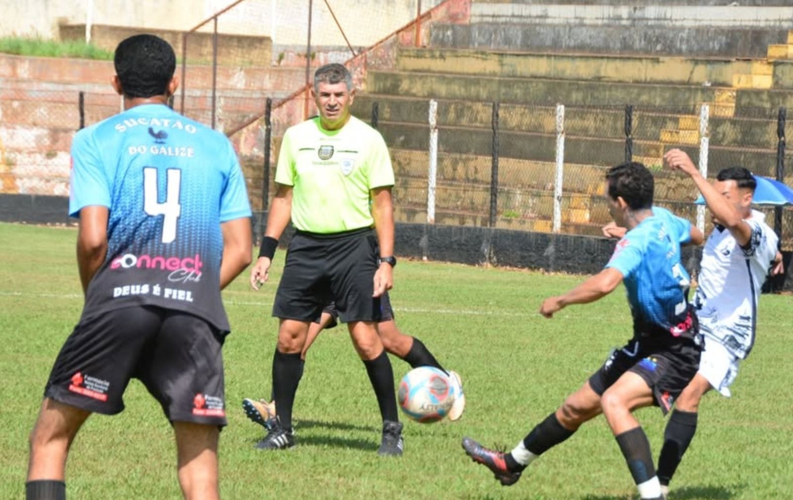 Afastado após erro contra o Cruzeiro, árbitro apita torneio amador; saiba detalhes