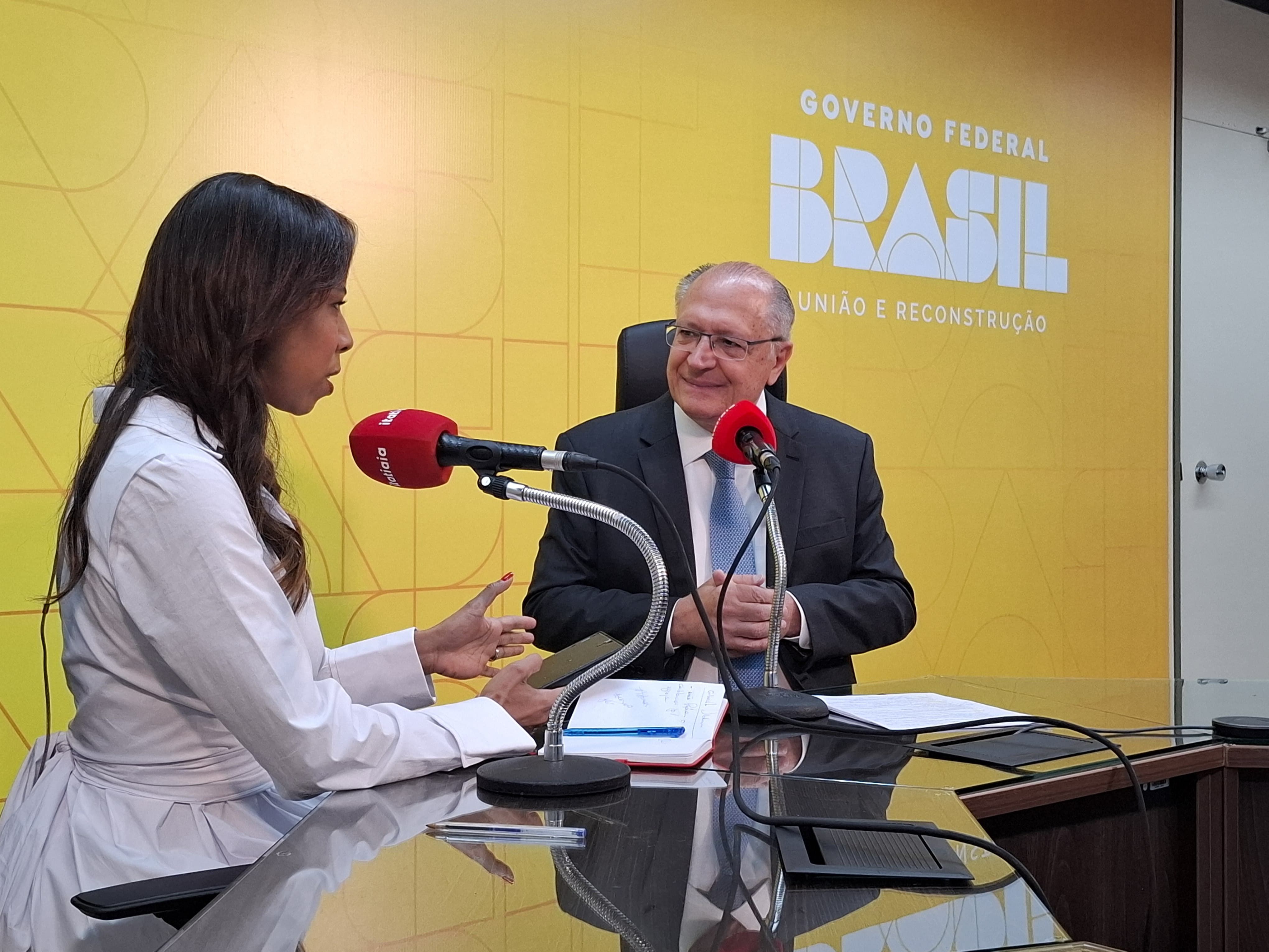 Alckmin faz mistério sobre futuro do União Brasil no Governo