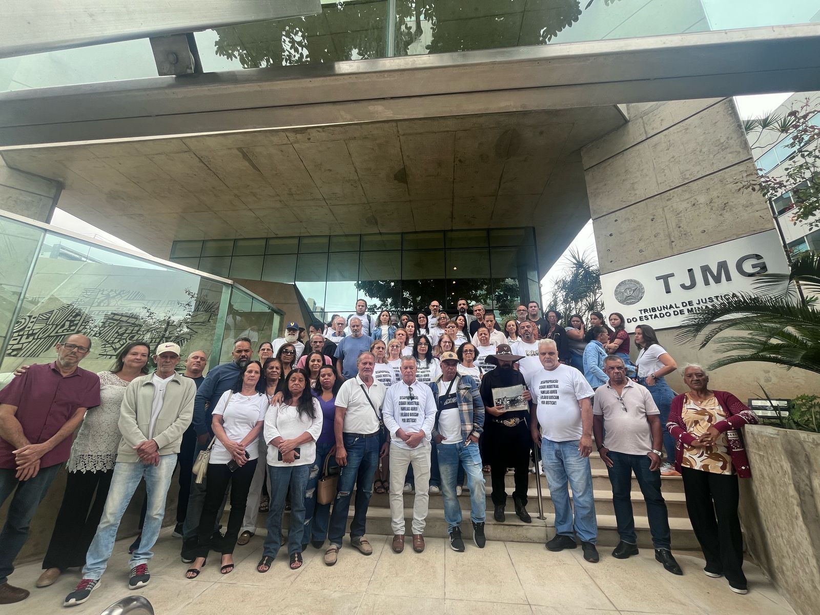 Audiência retoma processo sobre fazenda desapropriada há mais de 80 anos em MG: 'esperança é última que morre'