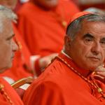 Vaticano se manifesta sobre decisão do cardeal Becciu de não participar do Conclave: 'apreço'