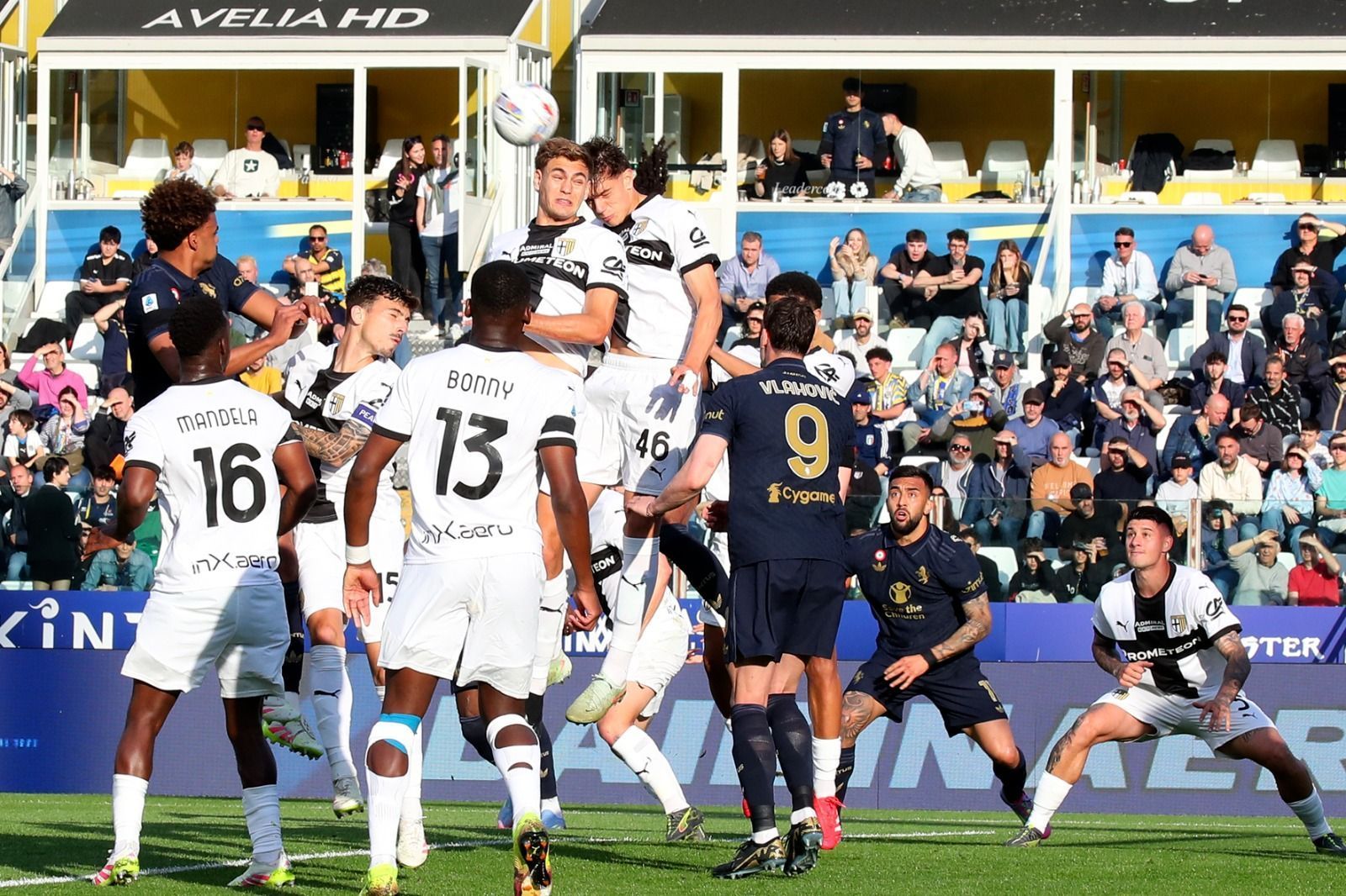 Parma vence Juventus e 'respira' na luta contra o rebaixamento no Italiano