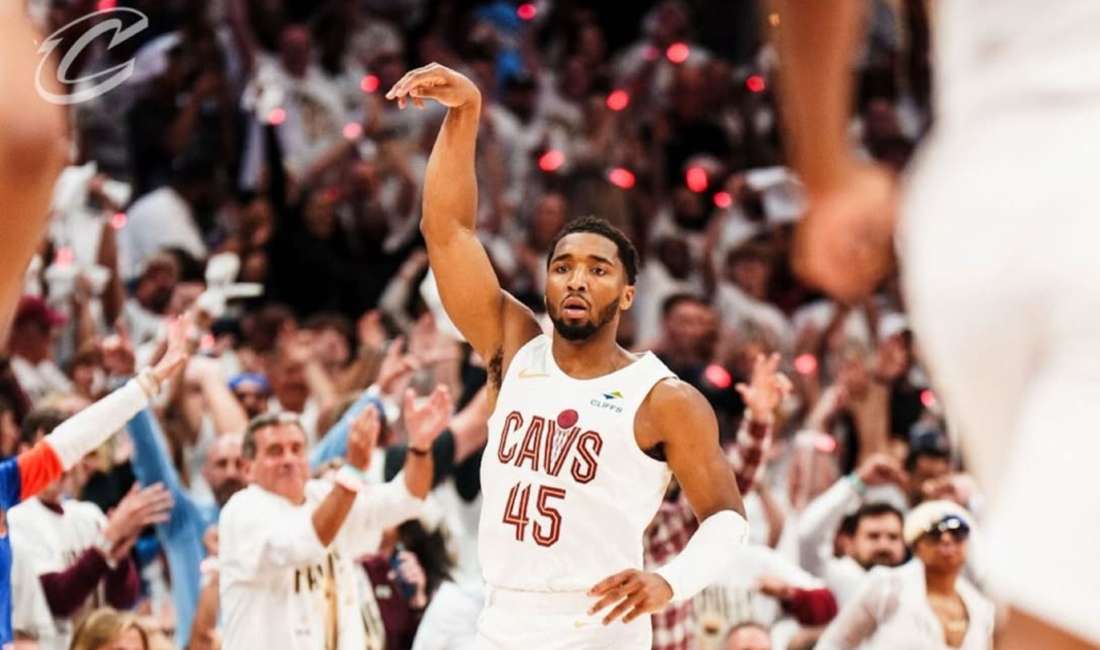 Mitchell brilha, Cavaliers vencem Heat e abrem 2 a 0 nos playoffs da NBA