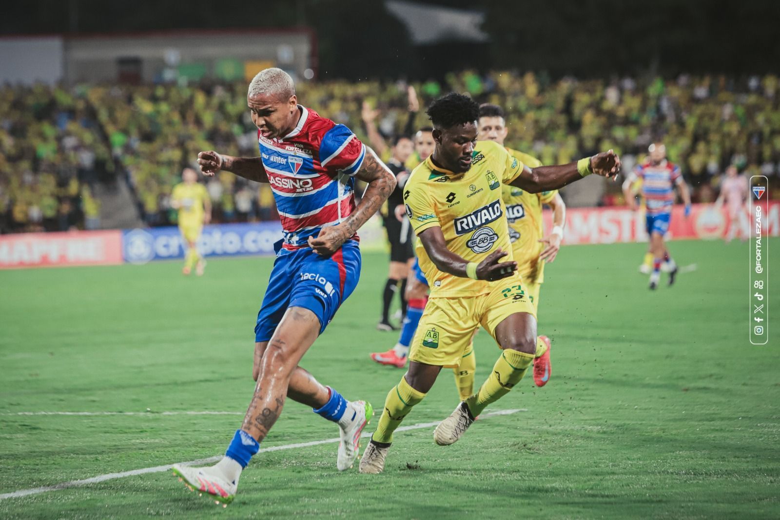 Deyverson marca, mas Fortaleza cede empate para Bucaramanga na Libertadores