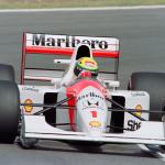 Fórmula 1: capacete de Senna é vendido por valor milionário e bate recorde em leilão