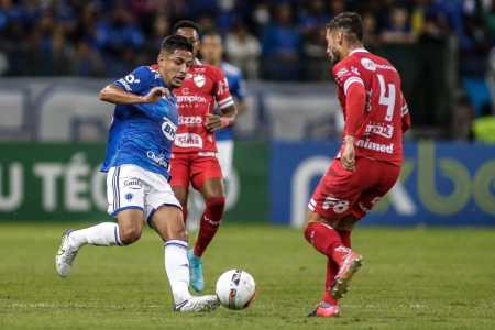 Cruzeiro e Vila Nova-GO se enfrentam  na Série B do Campeonato Brasileiro de 2022