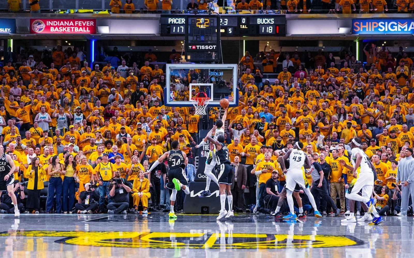 Pacers protagonizam virada incrível, vencem Bucks e avançam nos playoffs da NBA