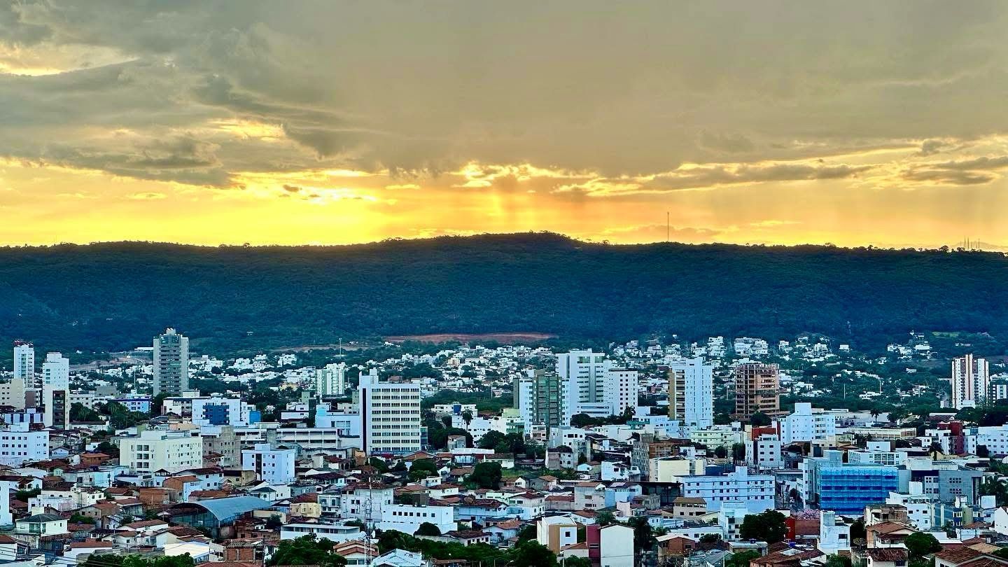 Câmara Municipal aprova reajuste de 5,5% para servidores de Montes Claros
