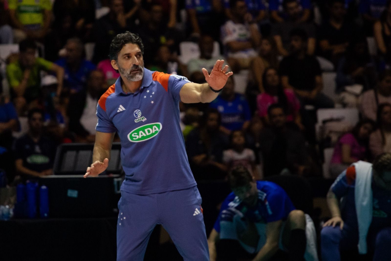 Filipe Ferraz se torna maior campeão da Superliga Masculina de Vôlei