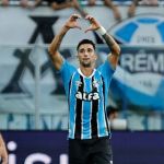 Grêmio vence, respira na tabela e afunda o Santos no Z4 do Brasileirão