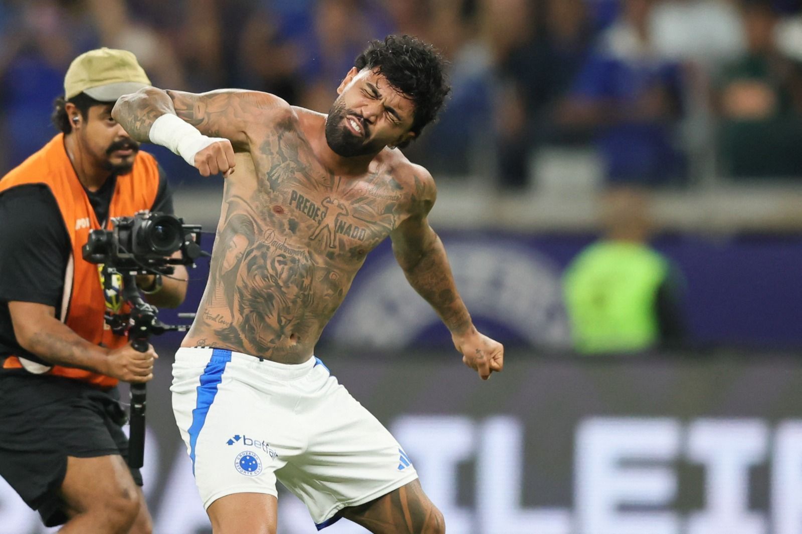 Gabigol, do Cruzeiro, reage a gol da vitória sobre o Flamengo: 'Tenho muita estrela'