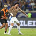 Gabigol se declara ao Cruzeiro após gol sobre Flamengo: ‘Meu coração está azul’