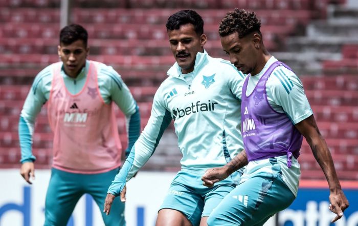 Veja fotos do treino do Cruzeiro no Estádio Casa Blanca, nesta terça-feira (6)