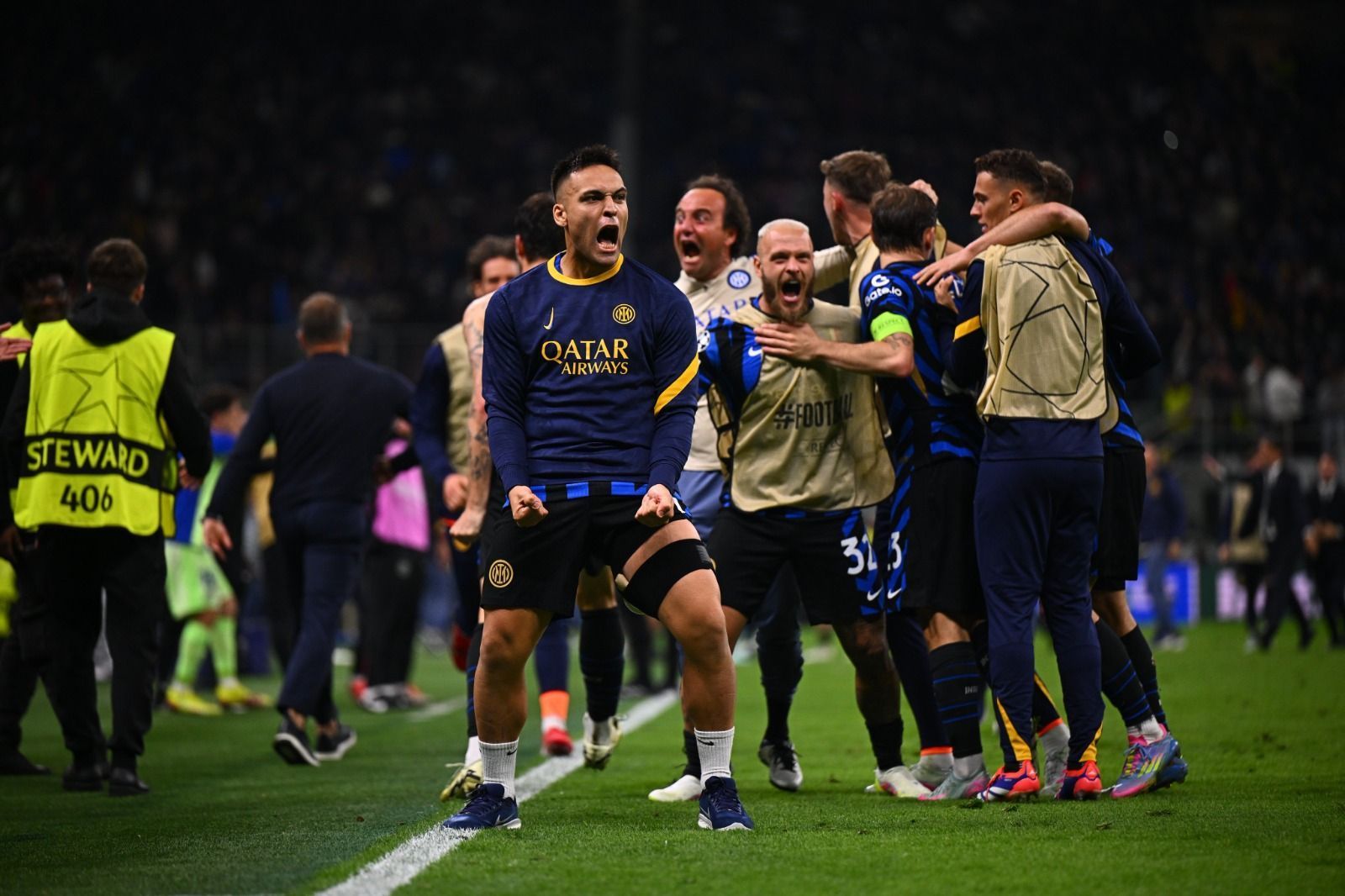 Em jogo incrível, Inter de Milão vira sobre Barcelona, por 4 a 3, e vai à final da Champions
