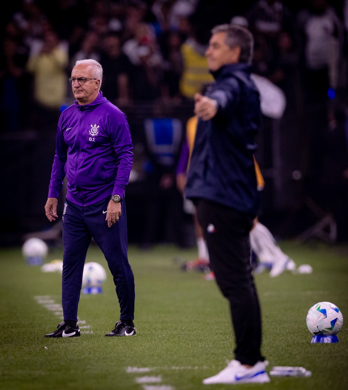 Dorival reconhece necessidade de reforços no Corinthians: 'Grupo não está formado'