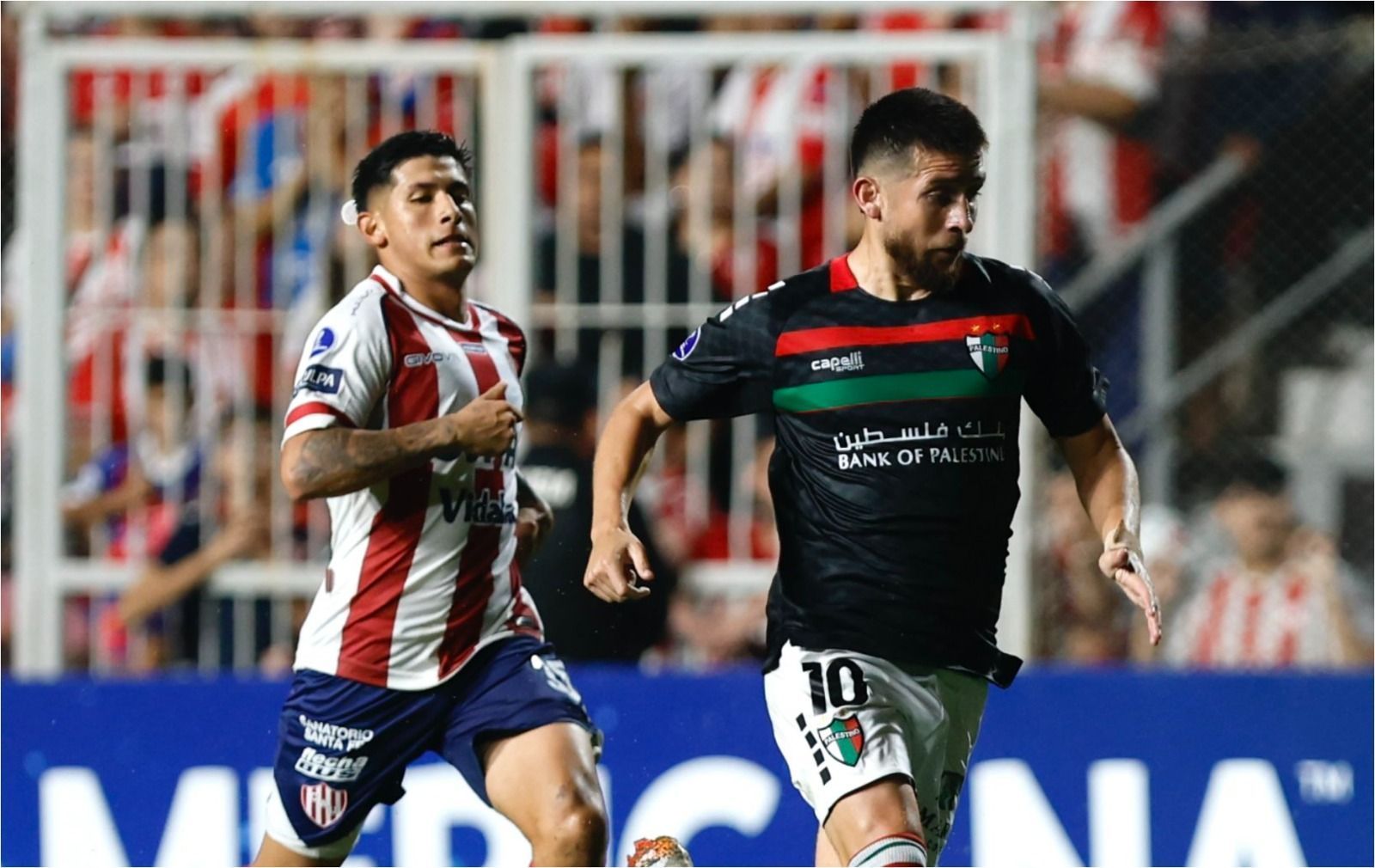 Palestino-CHI vira sobre o Unión-ARG e complica Cruzeiro na Sul-Americana