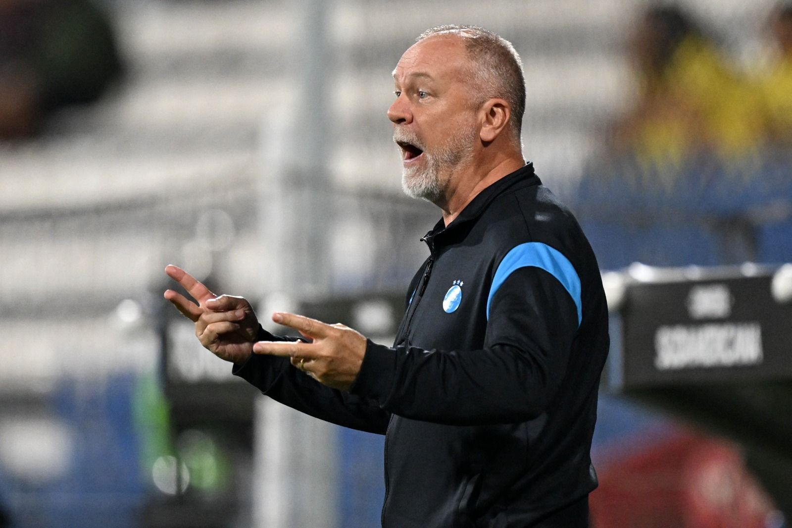 Grêmio depende apenas de si para avançar às oitavas da Sul-Americana